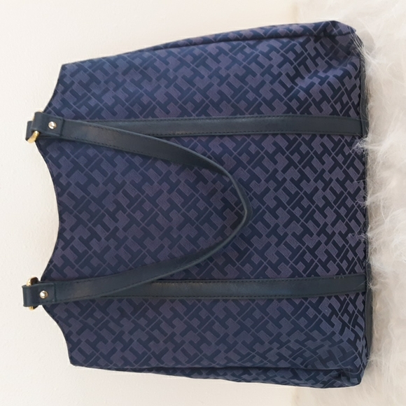 Tommy Hilfiger Tote Bag NWT'S - Picture 4 of 8